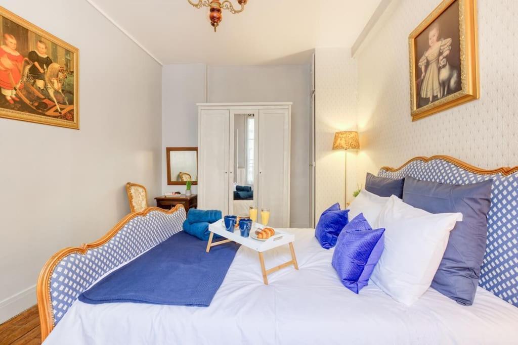 * Le Versaillais*2 Min A Pied Du Chateau Versailles Phòng bức ảnh